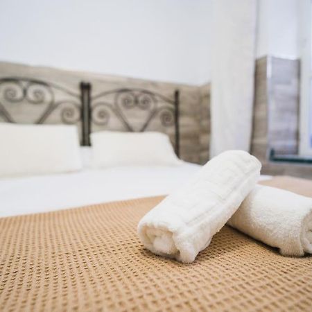 Apartamento En El Barrio De San Lorenzo, Junto A La Basilica Del Gran Poder Sevilla Bagian luar foto